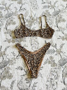 Aerie Cheetah Cheekier & Scoop Bottom Bikini Set • L top & M bottom
